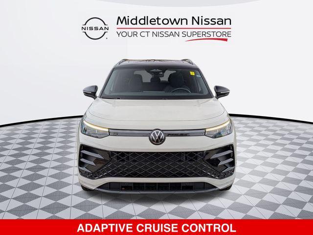used 2025 Volkswagen Tiguan car, priced at $33,480