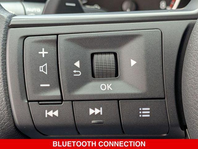 new 2025 Nissan Pathfinder car, priced at $33,975