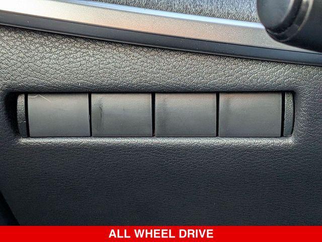 new 2025 Nissan Kicks car, priced at $24,725