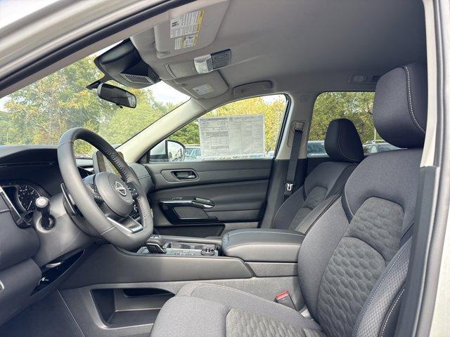 new 2025 Nissan Pathfinder car, priced at $36,339