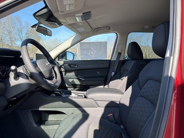 new 2026 Nissan Pathfinder car, priced at $42,685
