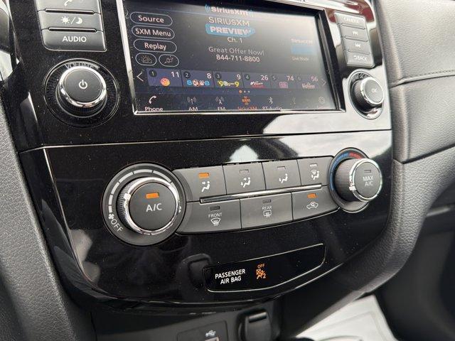 used 2019 Nissan Rogue car, priced at $18,279