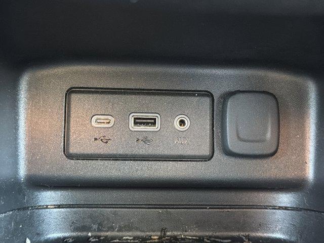 used 2022 Chevrolet Equinox car, priced at $20,397