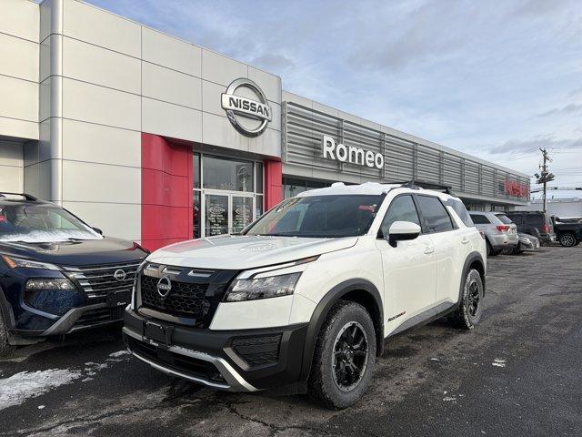 new 2025 Nissan Pathfinder car, priced at $39,977