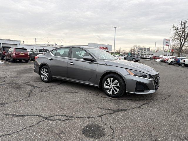 used 2023 Nissan Altima car, priced at $17,279