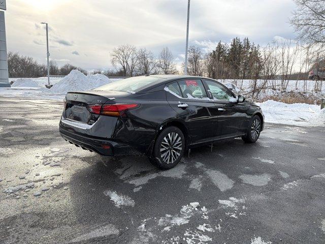 used 2023 Nissan Altima car, priced at $22,995