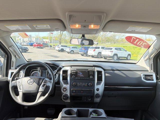 used 2017 Nissan Titan car