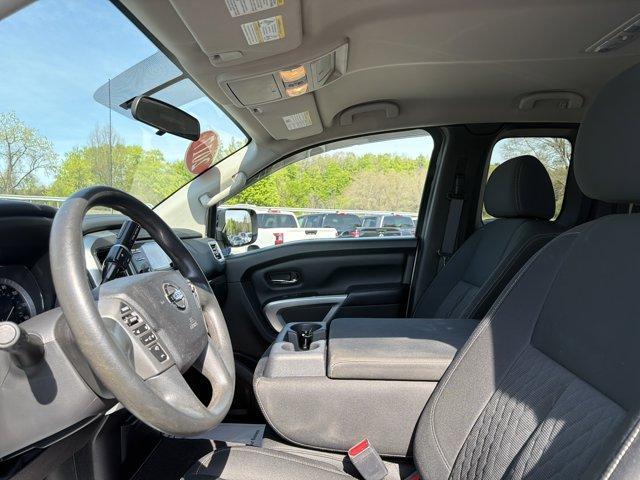 used 2017 Nissan Titan car