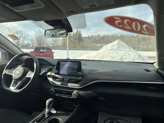 used 2025 Nissan Altima car, priced at $20,250