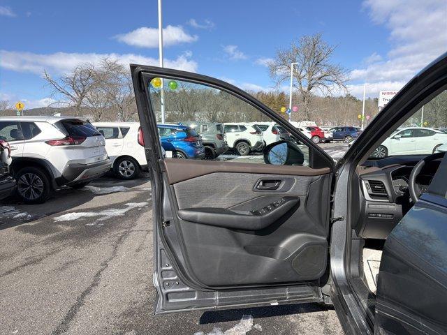 used 2023 Nissan Rogue car, priced at $23,998