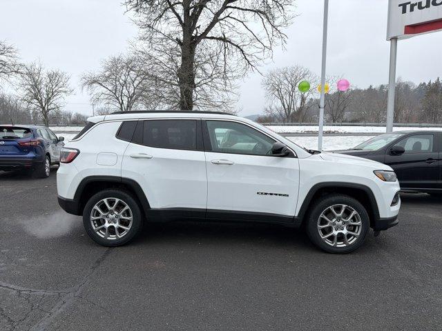 used 2022 Jeep Compass car, priced at $16,996