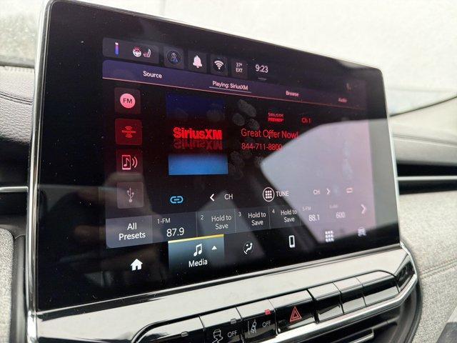 used 2022 Jeep Compass car, priced at $16,996