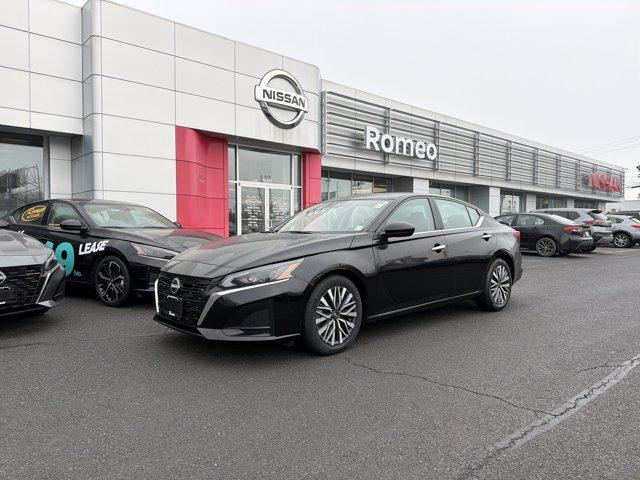 used 2025 Nissan Altima car, priced at $20,890