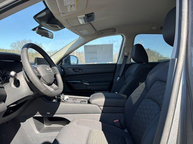 new 2026 Nissan Pathfinder car, priced at $42,510