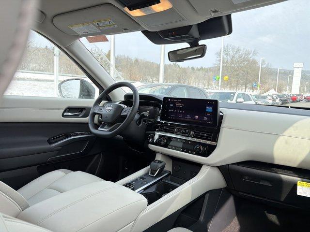 new 2026 Nissan Pathfinder car, priced at $45,285