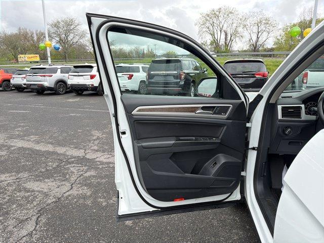 used 2019 Volkswagen Atlas car, priced at $21,999