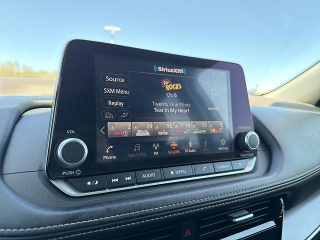 used 2022 Nissan Rogue car, priced at $21,995