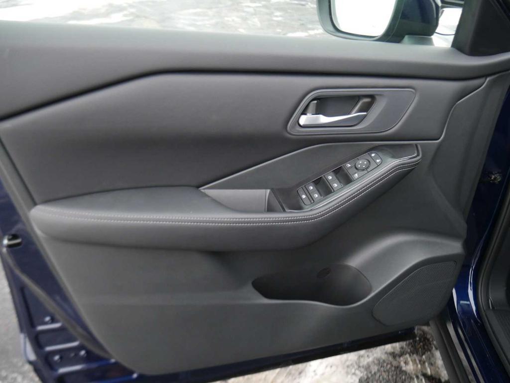 new 2026 Nissan Rogue car, priced at $30,009