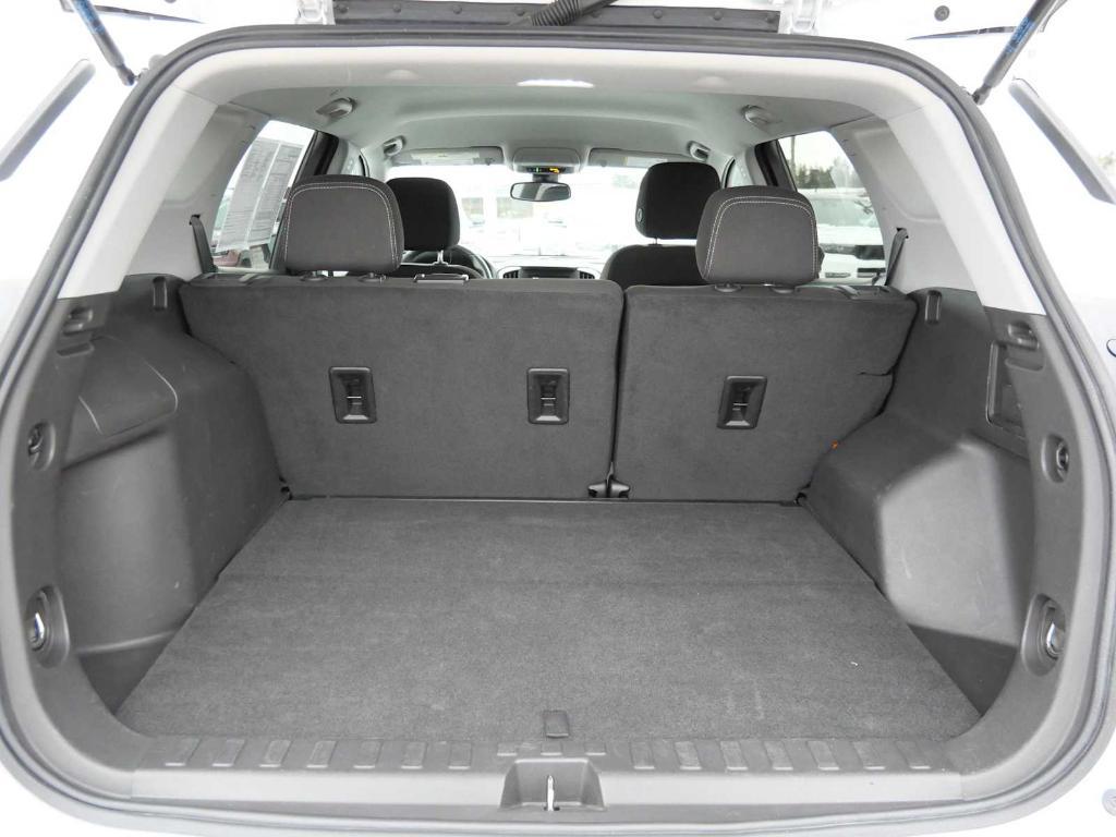 used 2024 GMC Terrain car, priced at $22,991