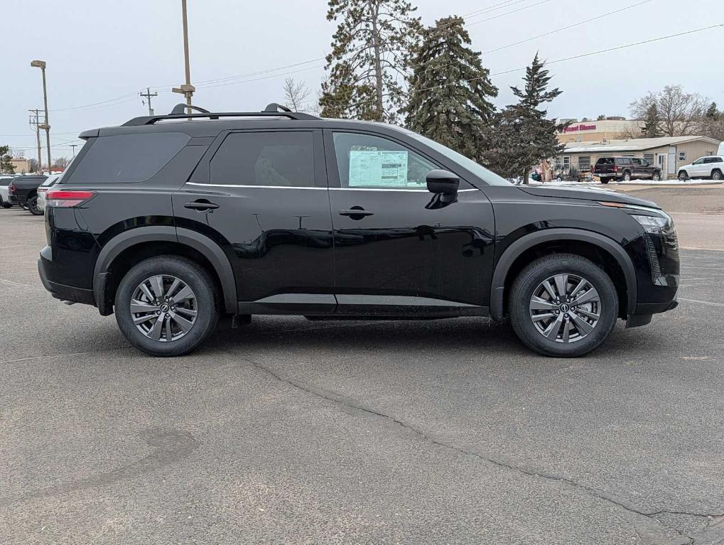 new 2026 Nissan Pathfinder car, priced at $40,154