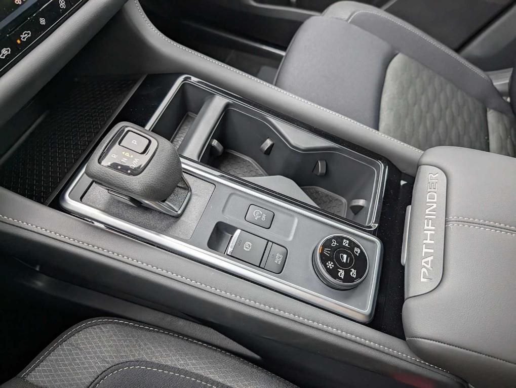 new 2026 Nissan Pathfinder car, priced at $40,154