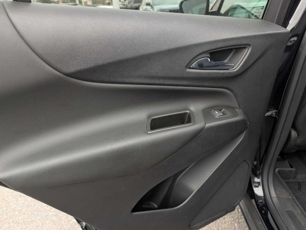used 2022 Chevrolet Equinox car, priced at $20,688