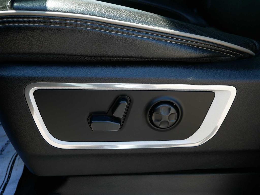 used 2021 Ram 1500 car, priced at $33,900