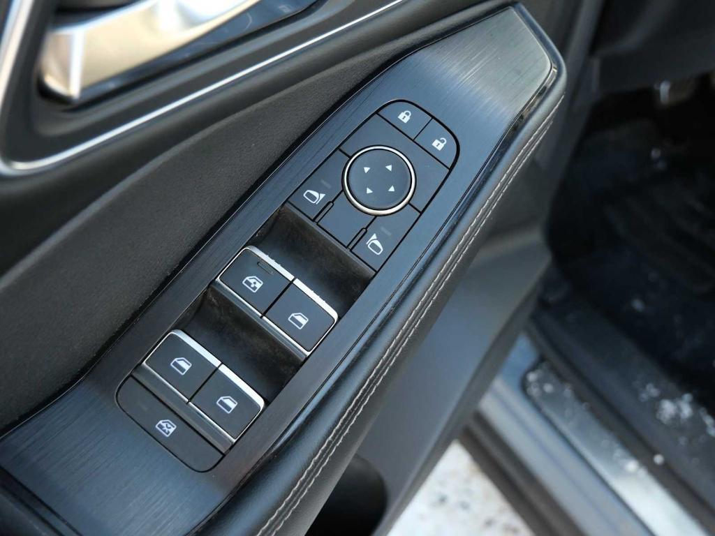 used 2022 Nissan Rogue car, priced at $24,888