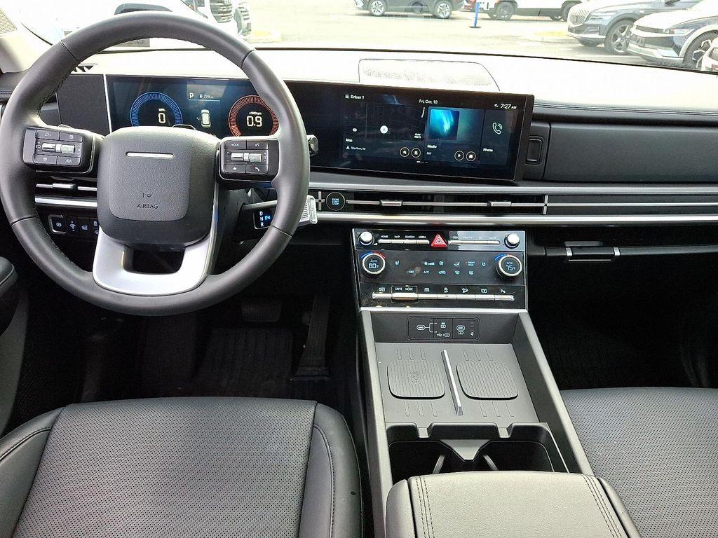 used 2024 Hyundai Santa Fe car, priced at $28,885