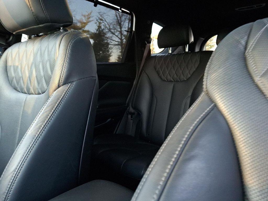 used 2023 Hyundai Santa Fe car, priced at $26,498