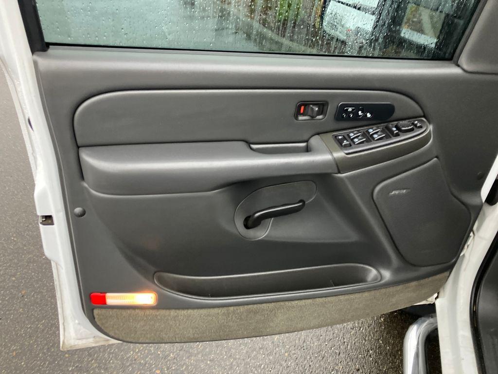 used 2005 Chevrolet Silverado 3500 car, priced at $19,983