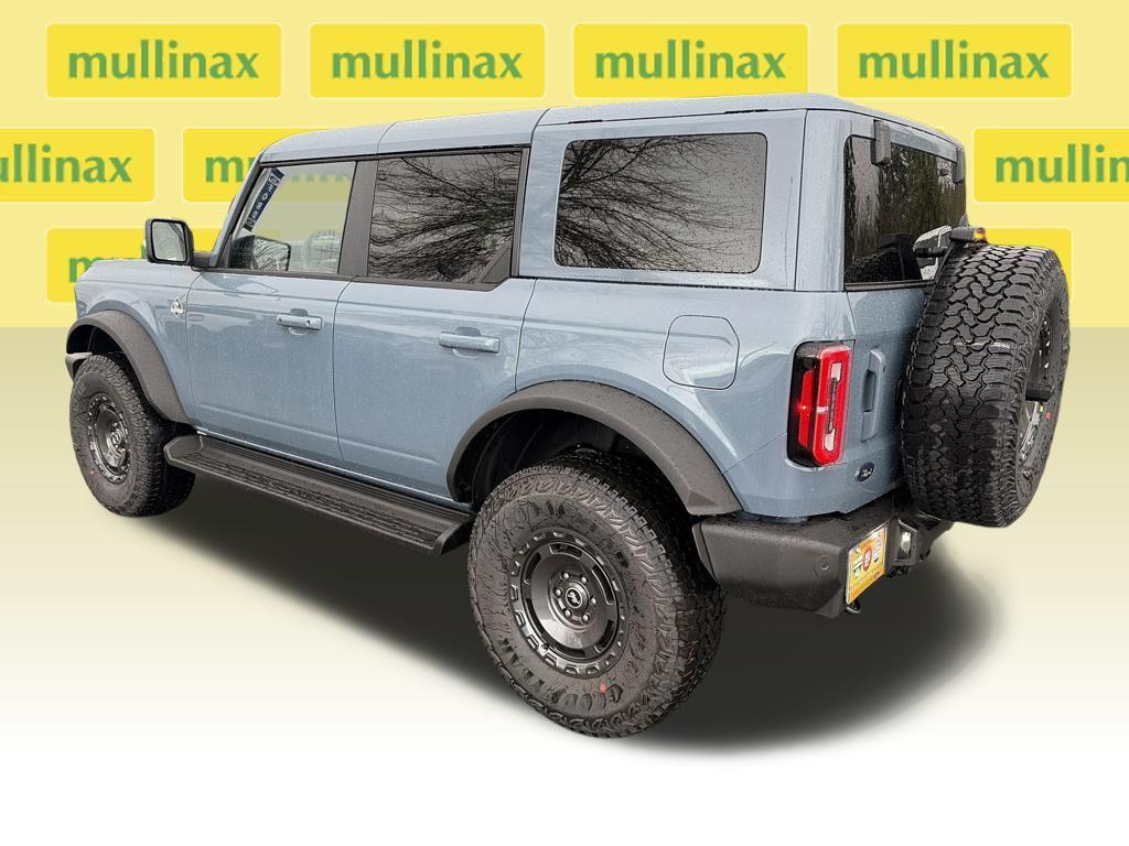 new 2025 Ford Bronco car, priced at $60,747