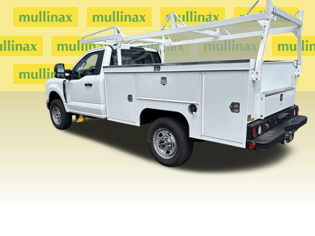 new 2025 Ford F-350 car, priced at $67,455