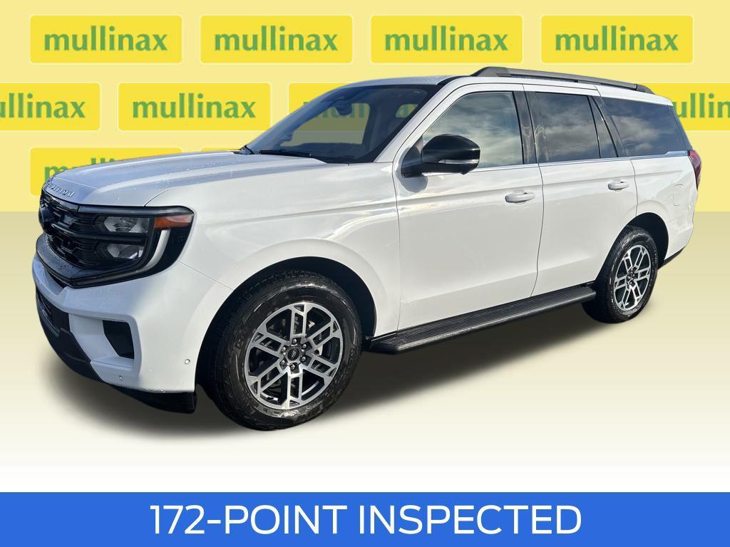 used 2025 Ford Expedition car, priced at $59,843