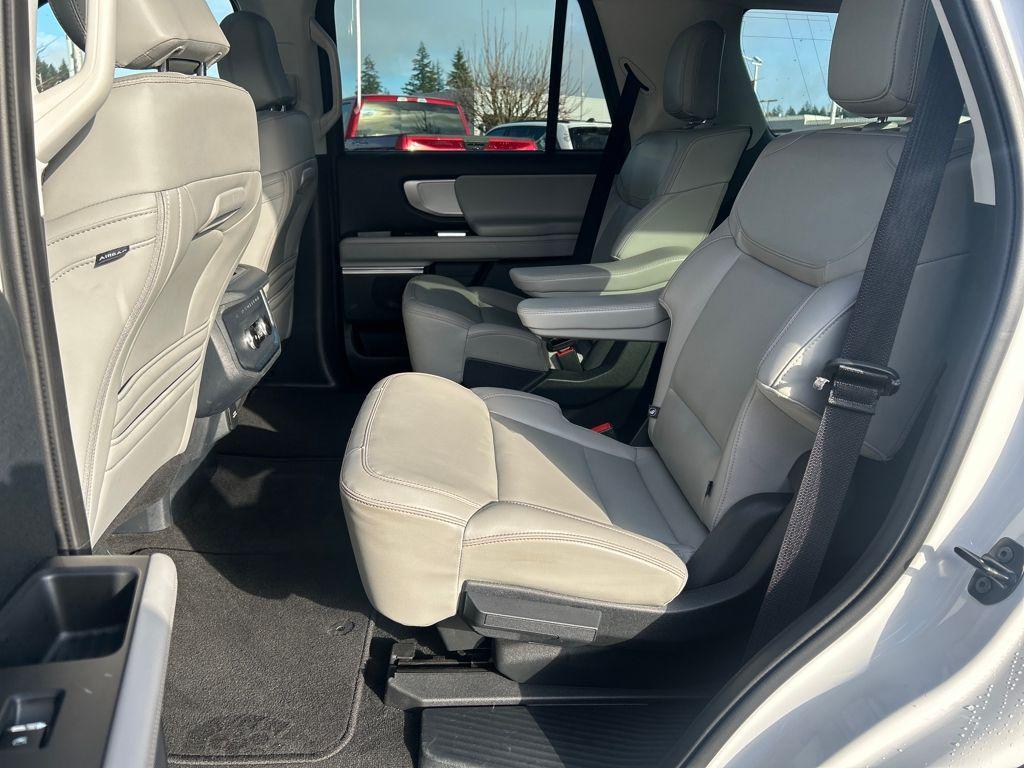 used 2025 Ford Expedition car, priced at $59,843