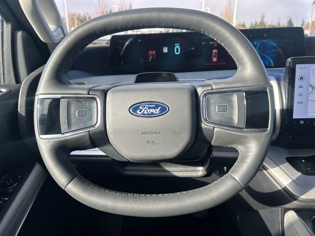 used 2025 Ford Expedition car, priced at $59,843