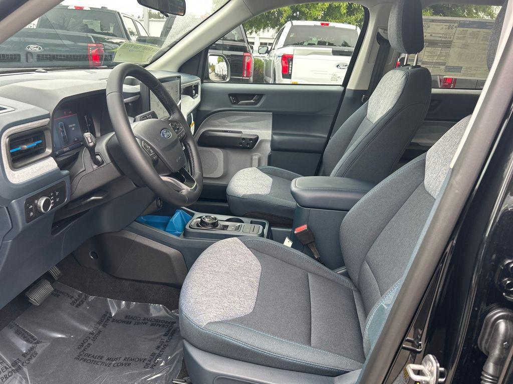 new 2025 Ford Maverick car, priced at $33,284