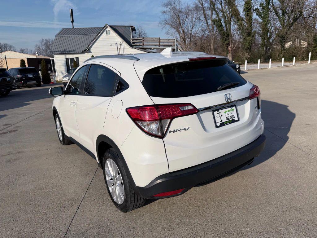 used 2022 Honda HR-V car, priced at $18,999