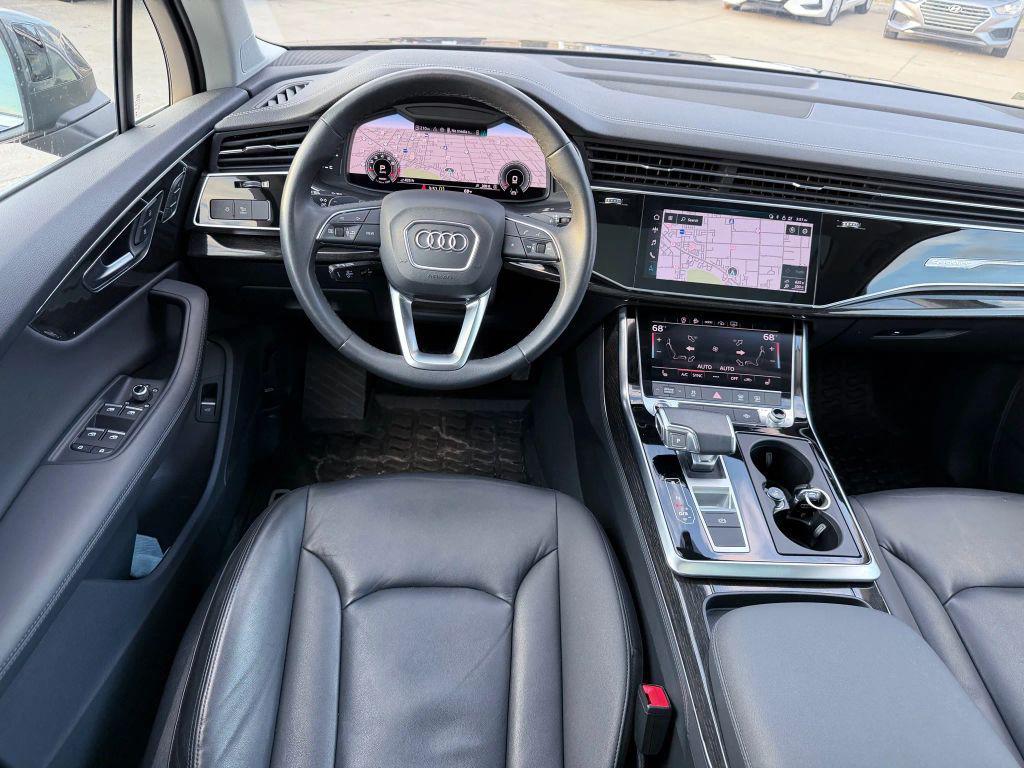 used 2024 Audi Q7 car, priced at $33,900