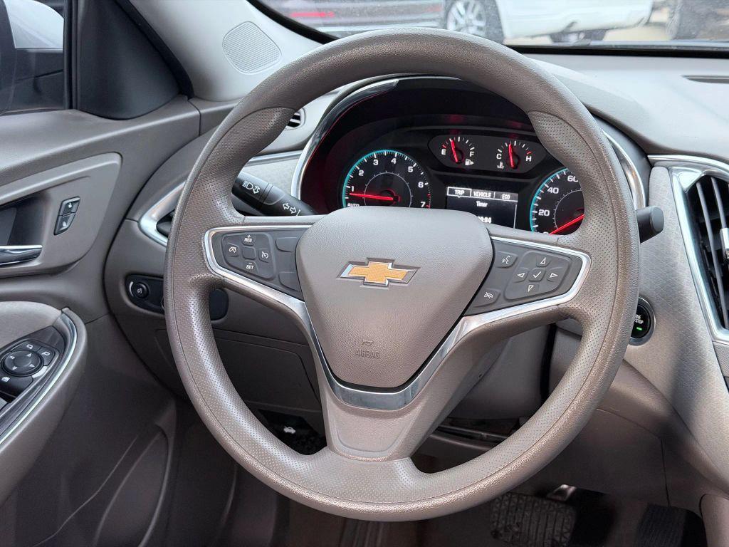 used 2020 Chevrolet Malibu car, priced at $7,999