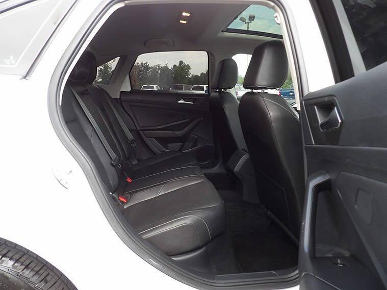 2019 WHITE Volkswagen Jetta