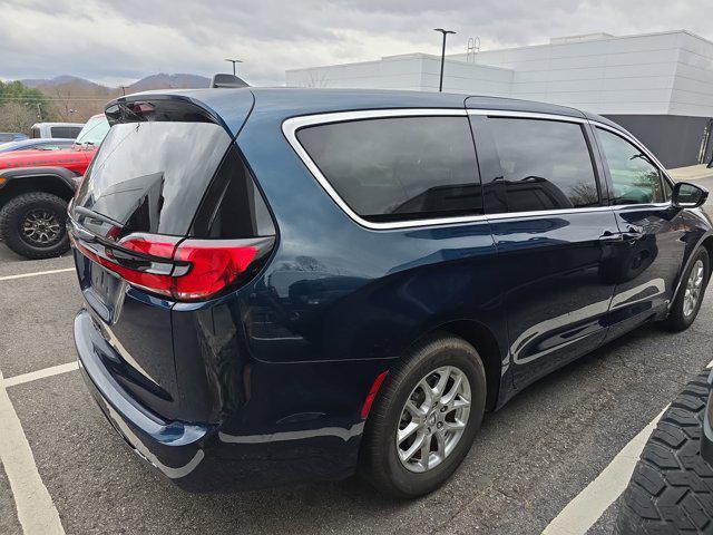 used 2023 Chrysler Pacifica car, priced at $32,997