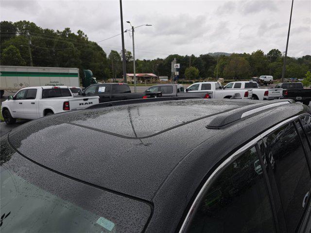 used 2022 Jeep Grand Cherokee car, priced at $36,997