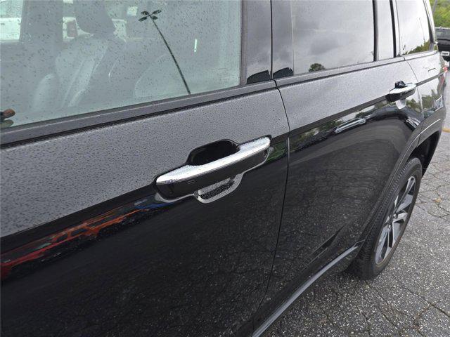 used 2022 Jeep Grand Cherokee car, priced at $36,997