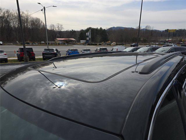 used 2024 Jeep Grand Cherokee L car, priced at $36,497