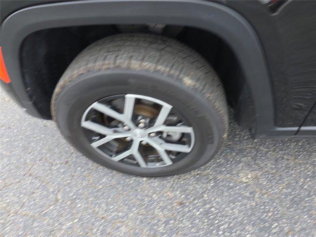 used 2024 Jeep Grand Cherokee L car, priced at $36,497