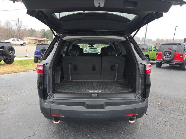 used 2021 Chevrolet Traverse car, priced at $18,997