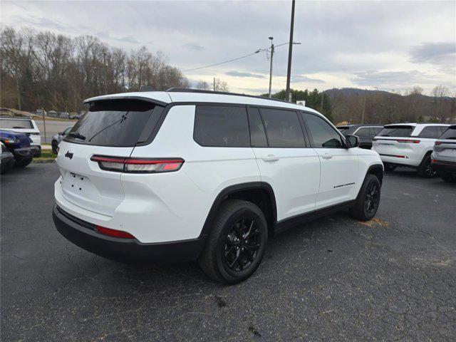 used 2025 Jeep Grand Cherokee L car, priced at $37,497
