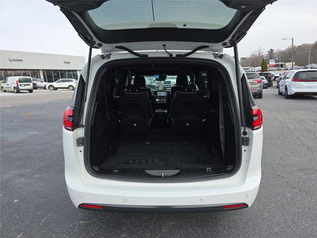 used 2021 Chrysler Pacifica car, priced at $23,997