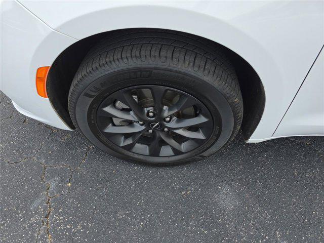 used 2021 Chrysler Pacifica car, priced at $23,997